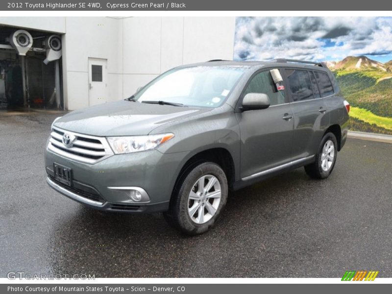Front 3/4 View of 2012 Highlander SE 4WD