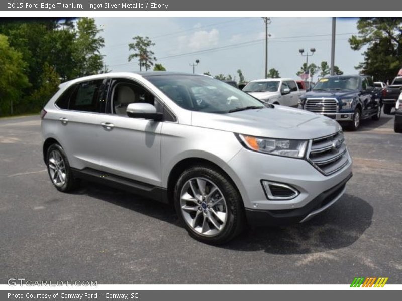 Front 3/4 View of 2015 Edge Titanium