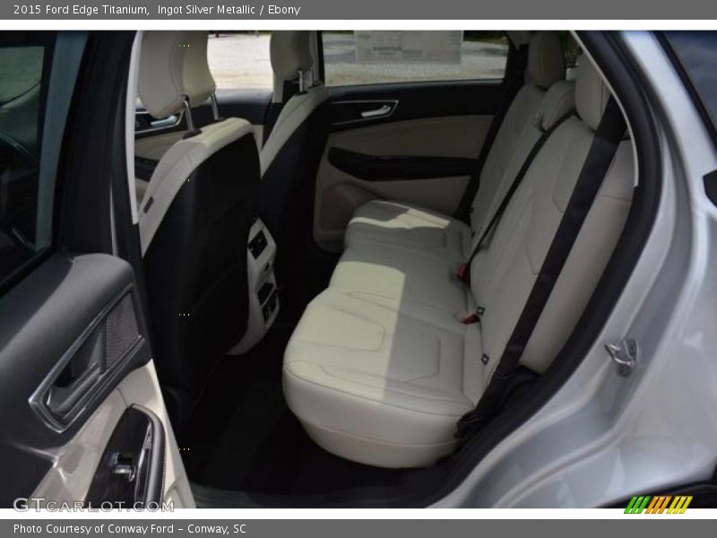 Ingot Silver Metallic / Ebony 2015 Ford Edge Titanium