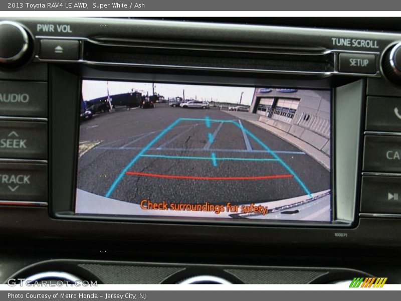 Super White / Ash 2013 Toyota RAV4 LE AWD