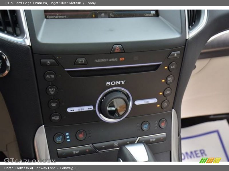 Ingot Silver Metallic / Ebony 2015 Ford Edge Titanium