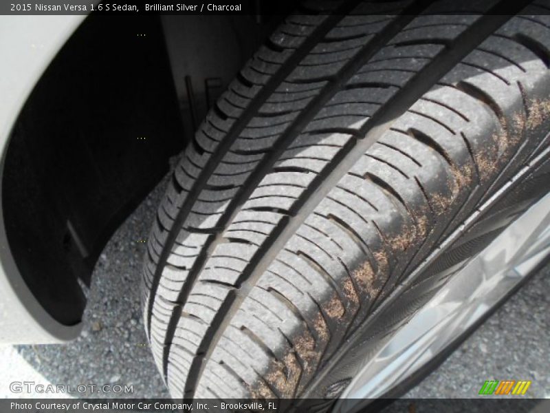 Brilliant Silver / Charcoal 2015 Nissan Versa 1.6 S Sedan