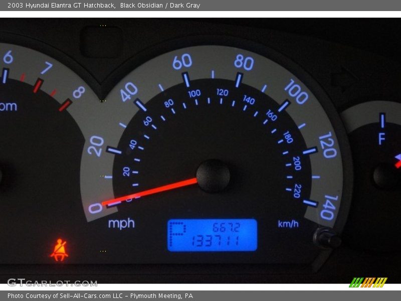 Black Obsidian / Dark Gray 2003 Hyundai Elantra GT Hatchback