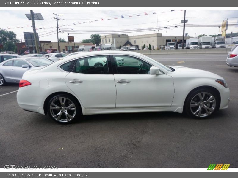 Moonlight White / Graphite 2011 Infiniti M 37 S Sedan