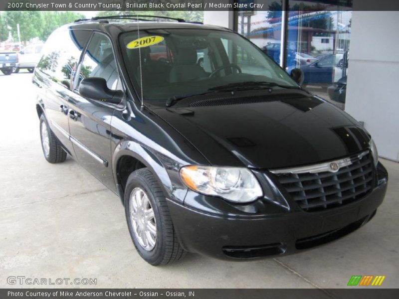 Brilliant Black Crystal Pearl / Medium Slate Gray 2007 Chrysler Town & Country Touring