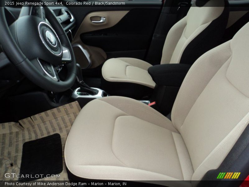 Colorado Red / Black/Sandstorm 2015 Jeep Renegade Sport 4x4