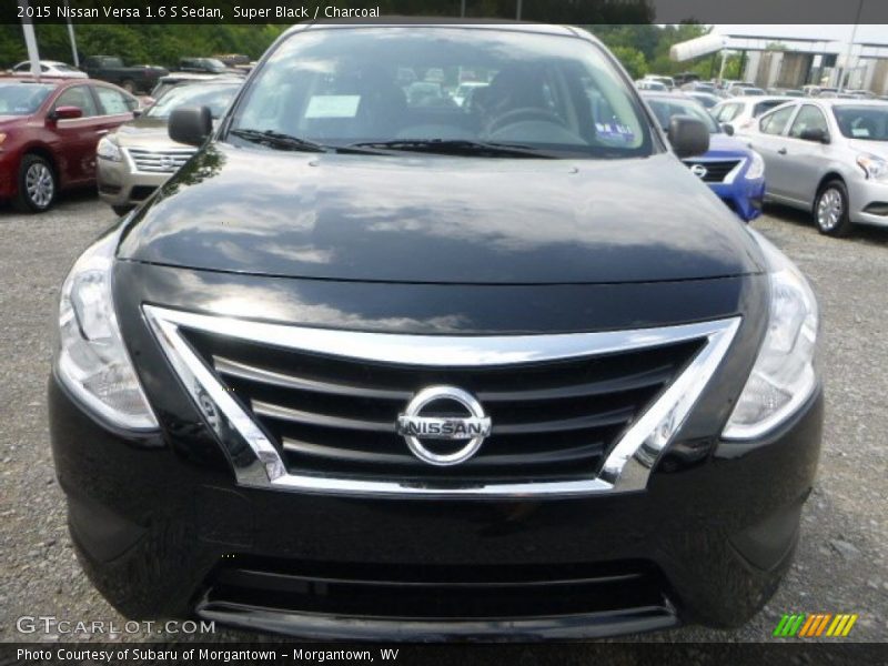 Super Black / Charcoal 2015 Nissan Versa 1.6 S Sedan