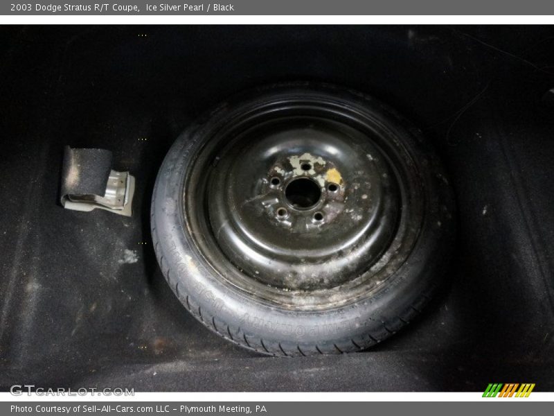 Ice Silver Pearl / Black 2003 Dodge Stratus R/T Coupe