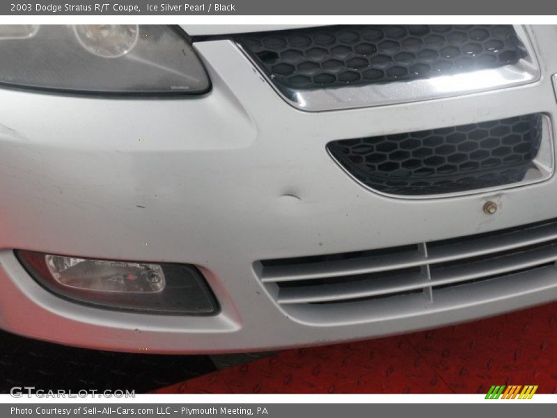 Ice Silver Pearl / Black 2003 Dodge Stratus R/T Coupe