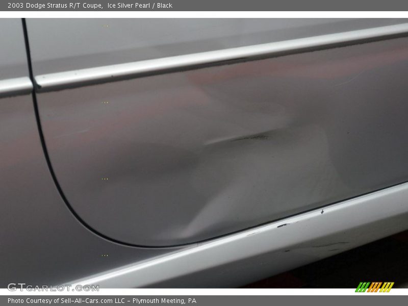 Ice Silver Pearl / Black 2003 Dodge Stratus R/T Coupe