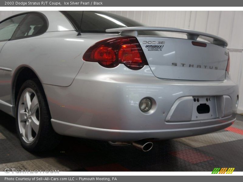 Ice Silver Pearl / Black 2003 Dodge Stratus R/T Coupe