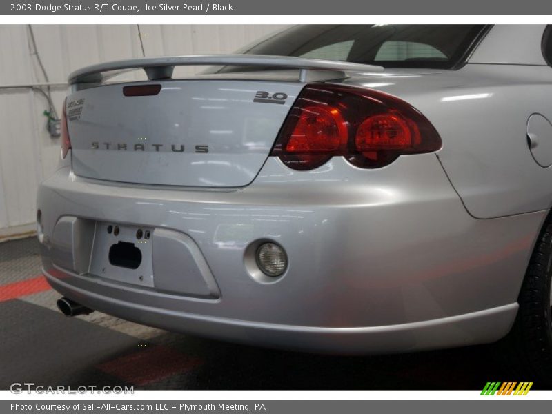 Ice Silver Pearl / Black 2003 Dodge Stratus R/T Coupe