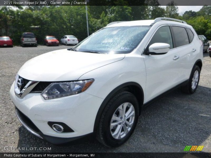 Glacier White / Charcoal 2015 Nissan Rogue SV AWD