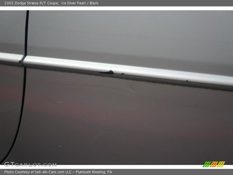 Ice Silver Pearl / Black 2003 Dodge Stratus R/T Coupe