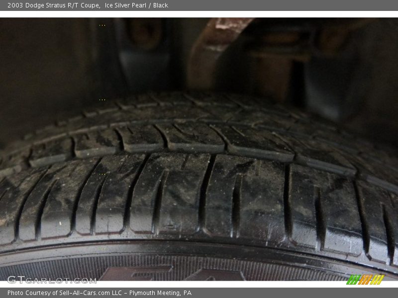 Ice Silver Pearl / Black 2003 Dodge Stratus R/T Coupe