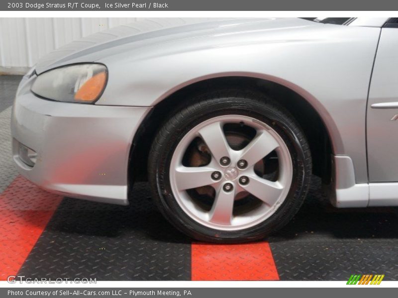 Ice Silver Pearl / Black 2003 Dodge Stratus R/T Coupe