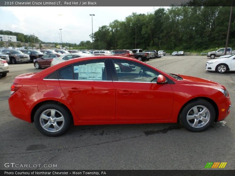 Red Hot / Jet Black 2016 Chevrolet Cruze Limited LT