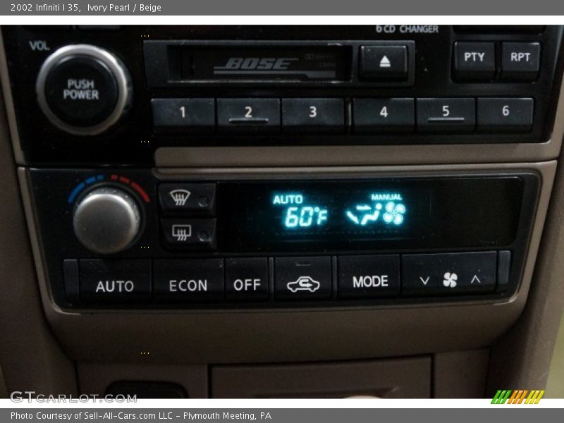 Ivory Pearl / Beige 2002 Infiniti I 35
