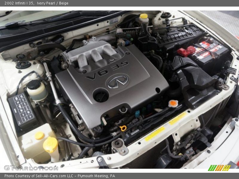 Ivory Pearl / Beige 2002 Infiniti I 35