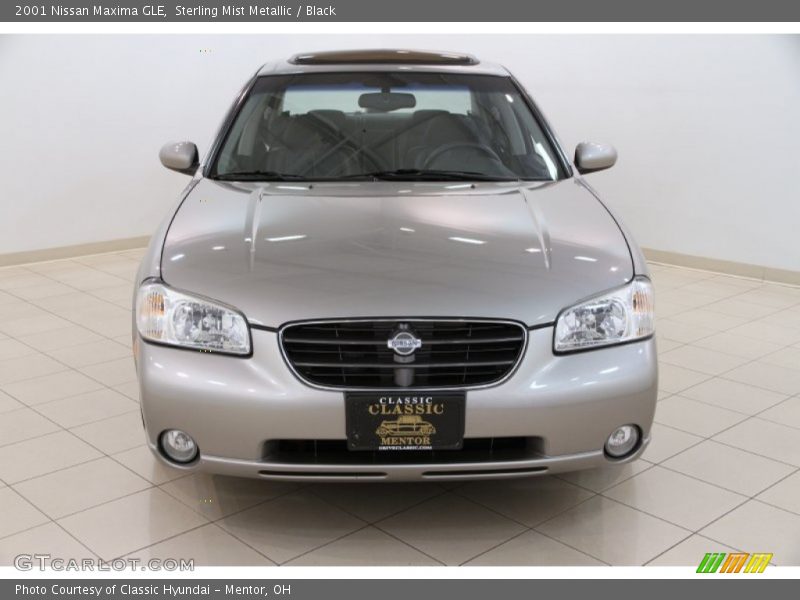 Sterling Mist Metallic / Black 2001 Nissan Maxima GLE