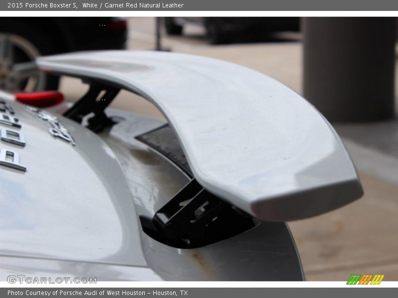 White / Garnet Red Natural Leather 2015 Porsche Boxster S