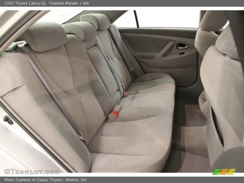 Titanium Metallic / Ash 2007 Toyota Camry LE