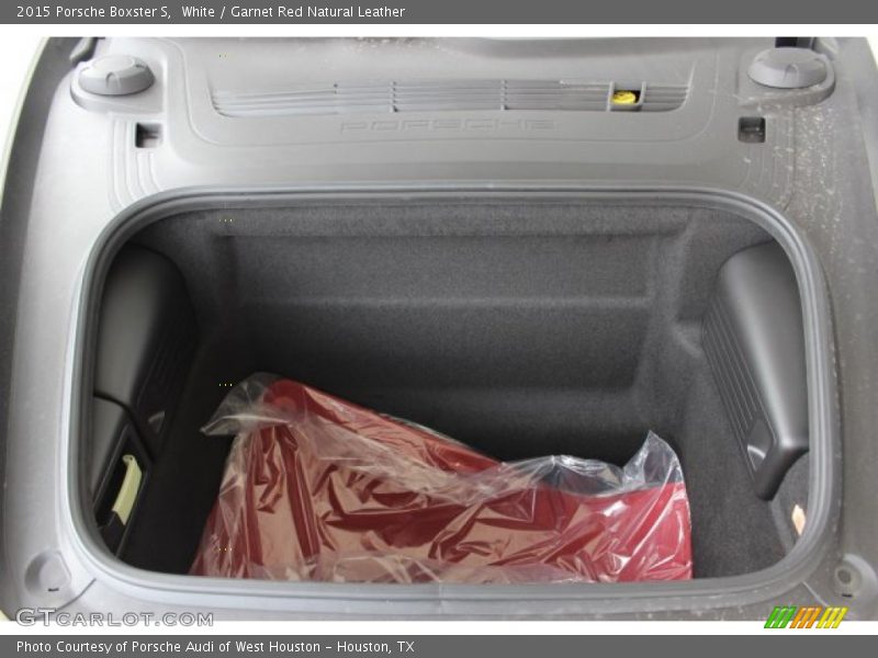White / Garnet Red Natural Leather 2015 Porsche Boxster S