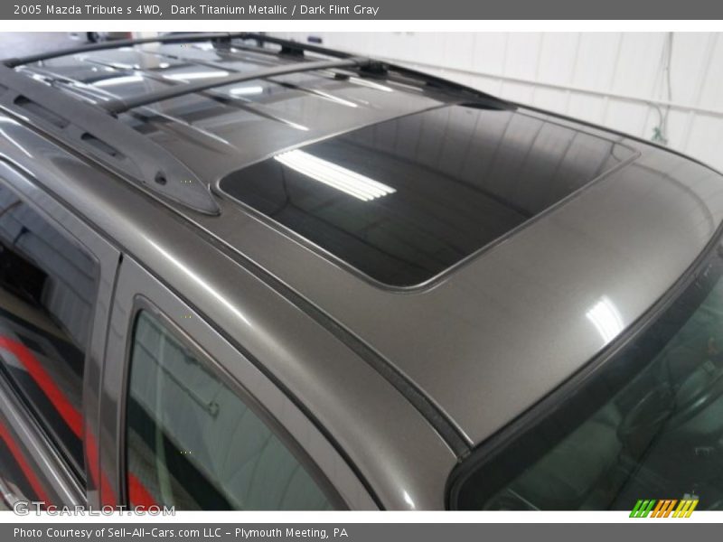 Dark Titanium Metallic / Dark Flint Gray 2005 Mazda Tribute s 4WD
