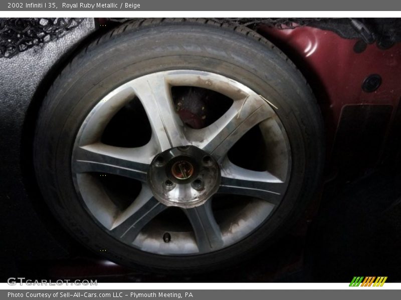 Royal Ruby Metallic / Beige 2002 Infiniti I 35