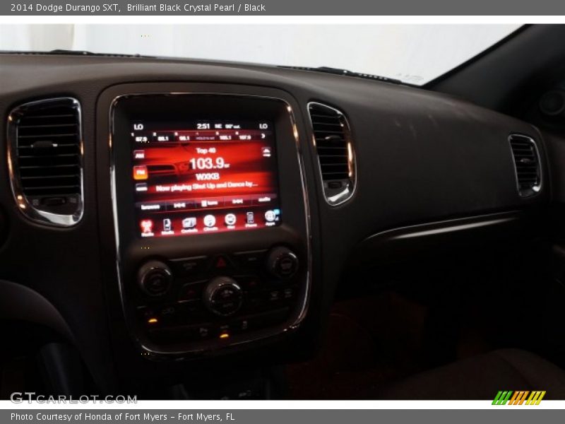Brilliant Black Crystal Pearl / Black 2014 Dodge Durango SXT