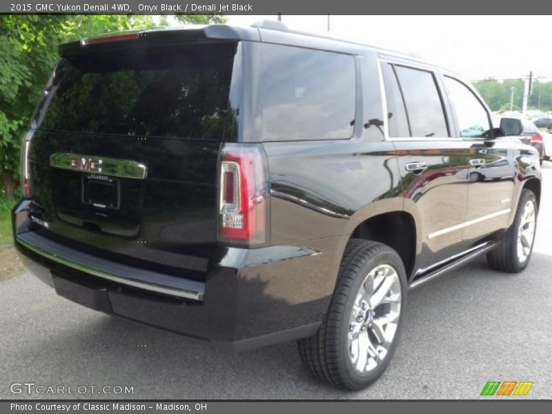 Onyx Black / Denali Jet Black 2015 GMC Yukon Denali 4WD