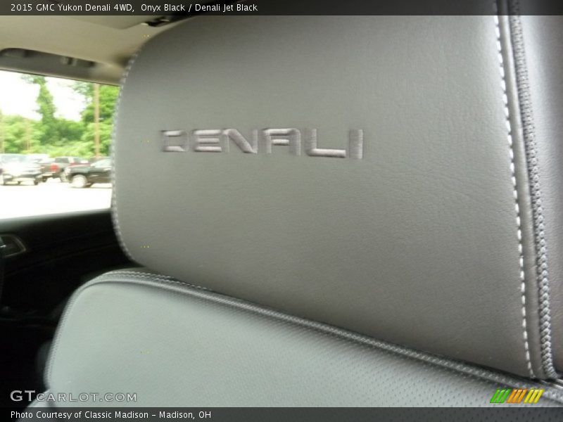 Onyx Black / Denali Jet Black 2015 GMC Yukon Denali 4WD