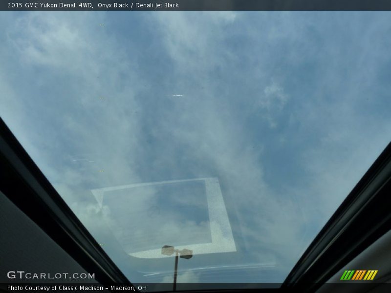 Onyx Black / Denali Jet Black 2015 GMC Yukon Denali 4WD