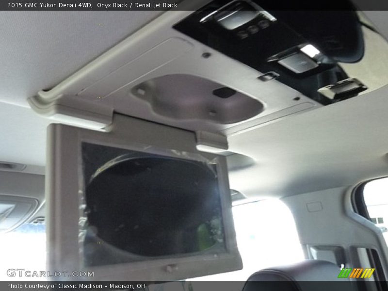 Onyx Black / Denali Jet Black 2015 GMC Yukon Denali 4WD