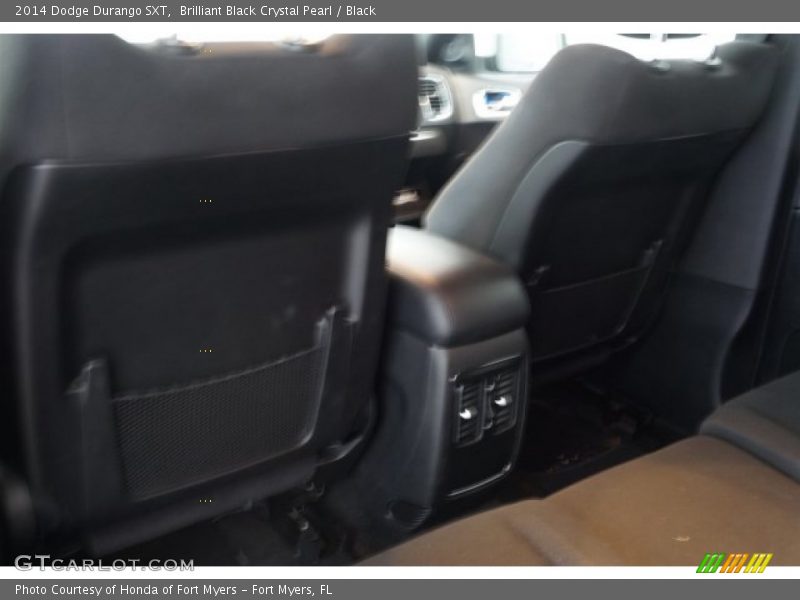 Brilliant Black Crystal Pearl / Black 2014 Dodge Durango SXT