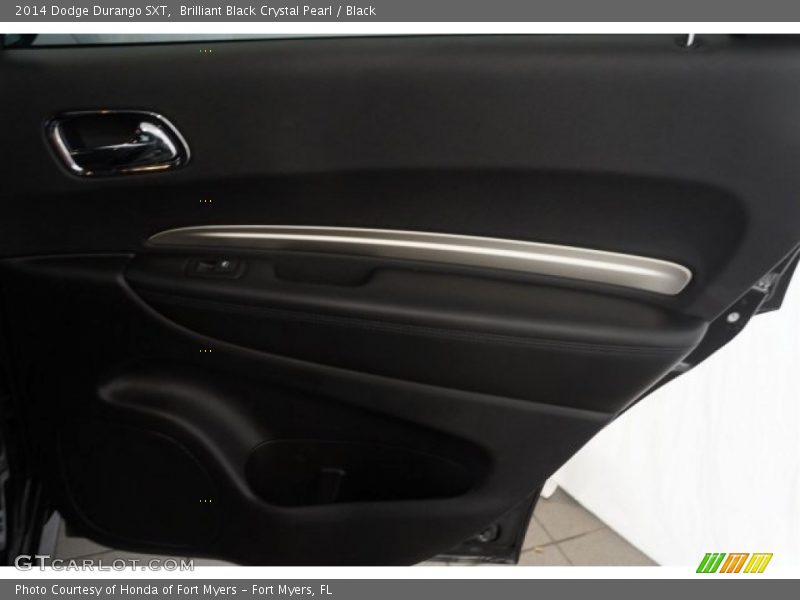 Brilliant Black Crystal Pearl / Black 2014 Dodge Durango SXT