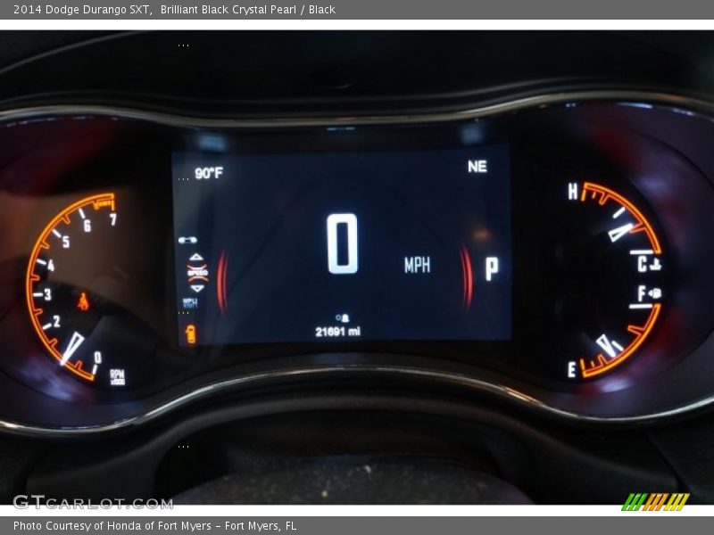 Brilliant Black Crystal Pearl / Black 2014 Dodge Durango SXT