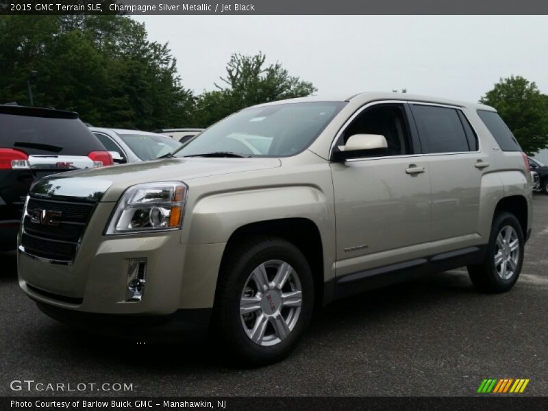 Champagne Silver Metallic / Jet Black 2015 GMC Terrain SLE