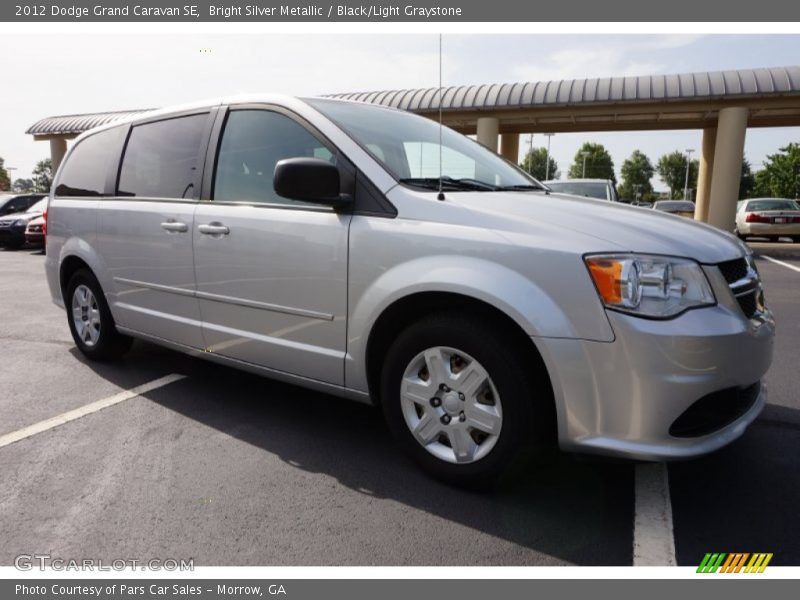 Bright Silver Metallic / Black/Light Graystone 2012 Dodge Grand Caravan SE