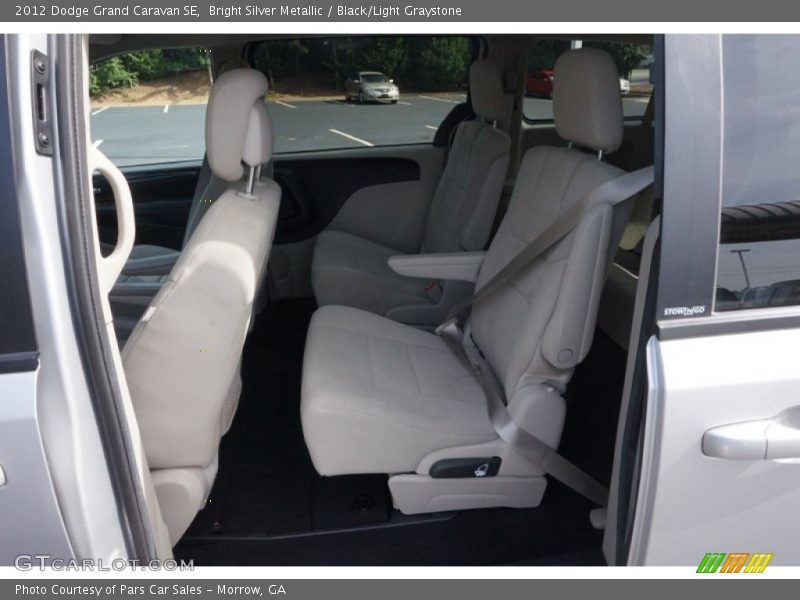 Bright Silver Metallic / Black/Light Graystone 2012 Dodge Grand Caravan SE