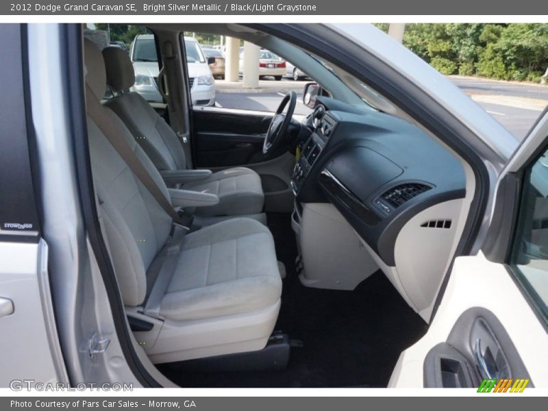Bright Silver Metallic / Black/Light Graystone 2012 Dodge Grand Caravan SE