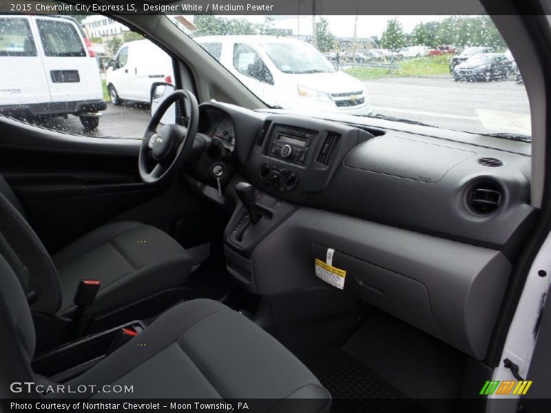 Designer White / Medium Pewter 2015 Chevrolet City Express LS