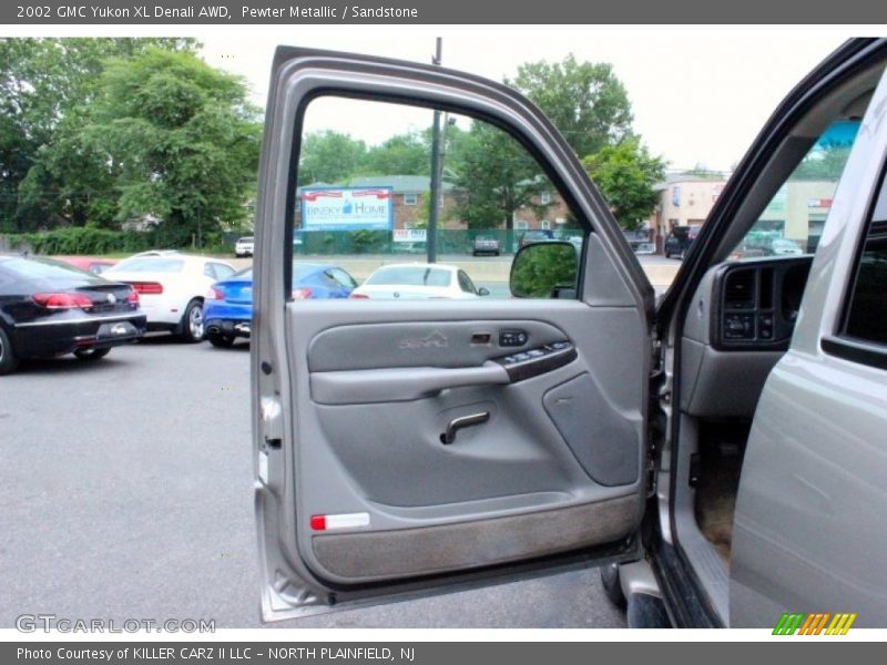 Pewter Metallic / Sandstone 2002 GMC Yukon XL Denali AWD
