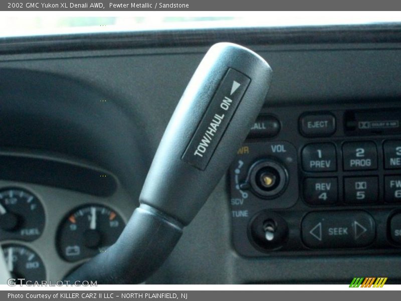 Pewter Metallic / Sandstone 2002 GMC Yukon XL Denali AWD