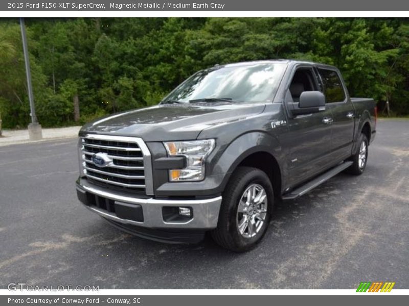 Magnetic Metallic / Medium Earth Gray 2015 Ford F150 XLT SuperCrew