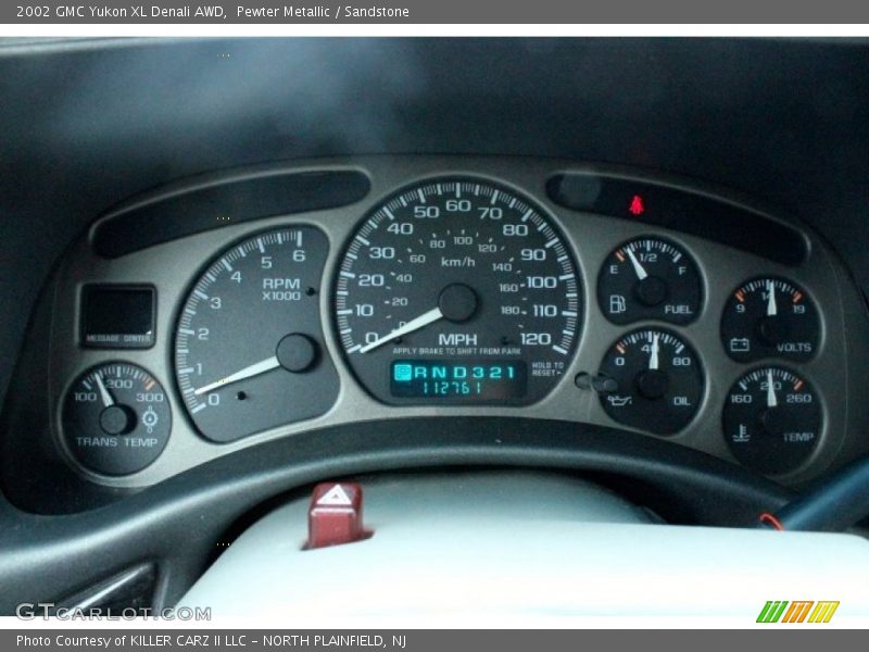 Pewter Metallic / Sandstone 2002 GMC Yukon XL Denali AWD