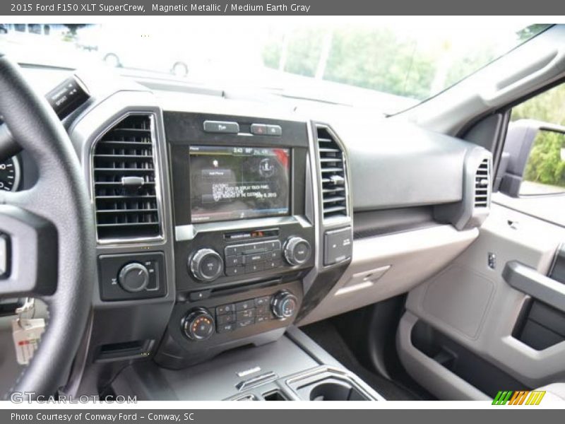 Magnetic Metallic / Medium Earth Gray 2015 Ford F150 XLT SuperCrew