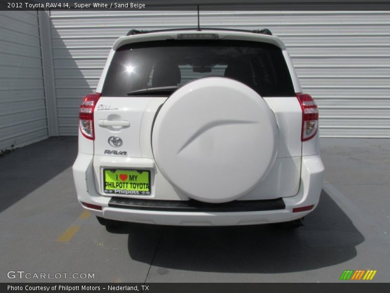 Super White / Sand Beige 2012 Toyota RAV4 I4