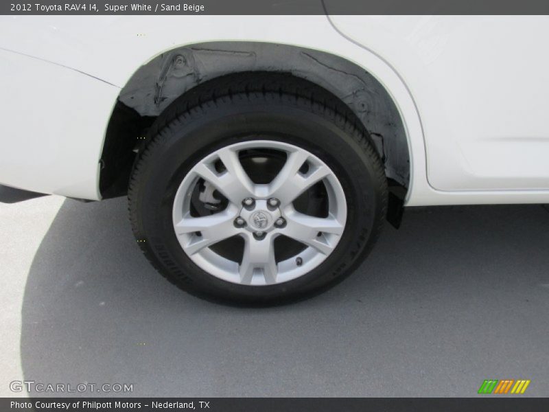 Super White / Sand Beige 2012 Toyota RAV4 I4