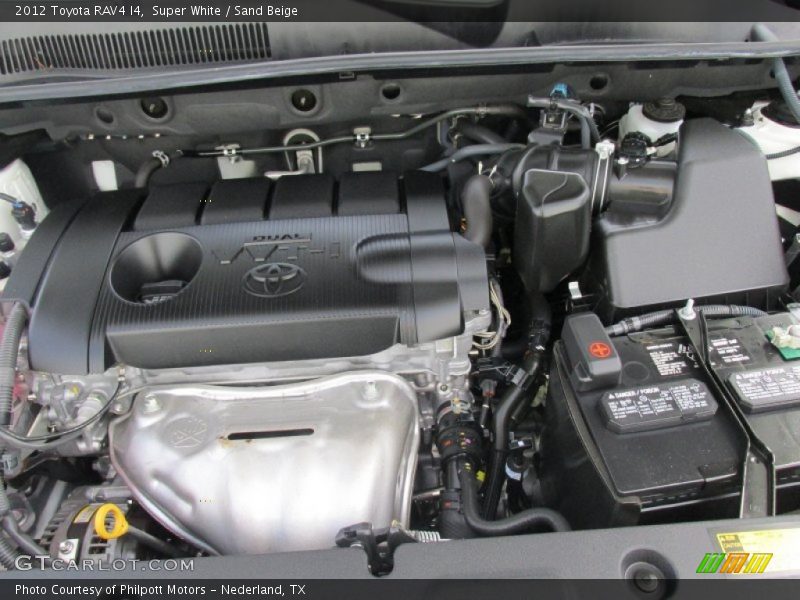 Super White / Sand Beige 2012 Toyota RAV4 I4